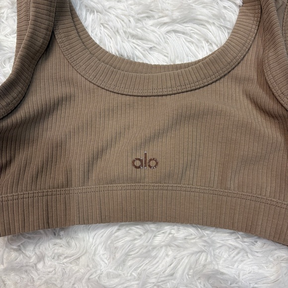 Alo Yoga Tan Ribbed Sports Bra - Picture 2 of 4